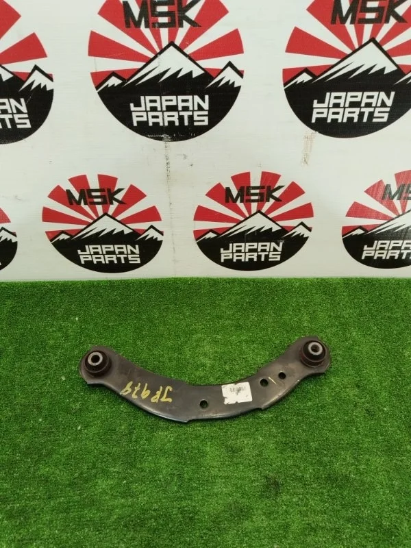 Рычаг серповидный Mitsubishi ASX 4110A085, задний