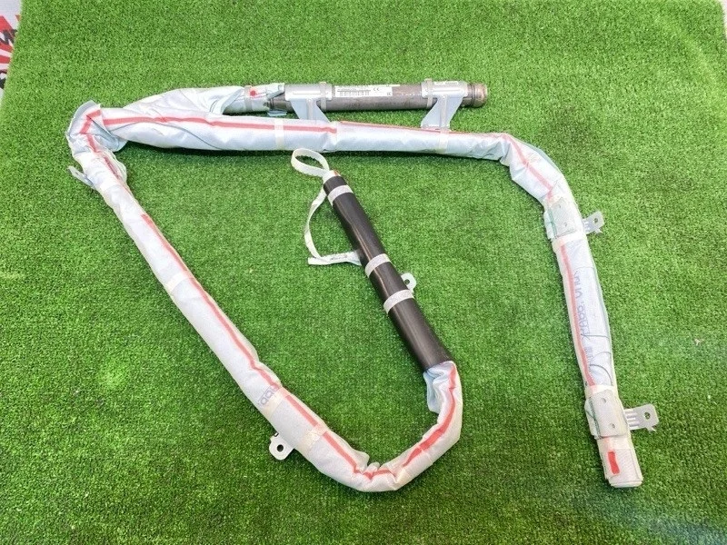 Подушка безопасности шторка Mitsubishi Outlander 7030A362 GF, правая