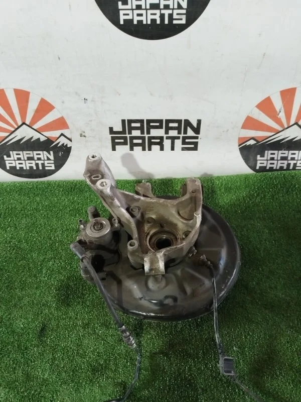 Цапфа Volkswagen Tiguan 5QF505435F 2 2.0, задняя левая