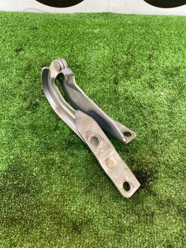 Петля капота Mitsubishi Outlander 5905A089 XL, левая