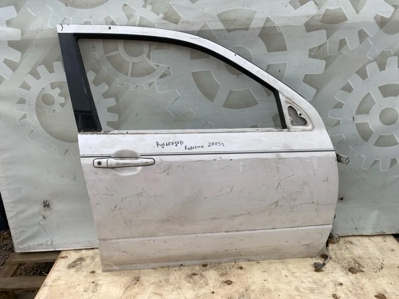 Дверь Mitsubishi Outlander MN133602, передняя правая