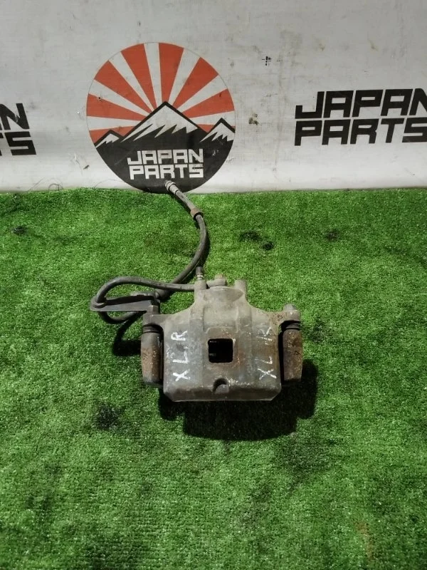 Суппорт Mitsubishi Outlander 4605A258 XL 2.4, передний правый