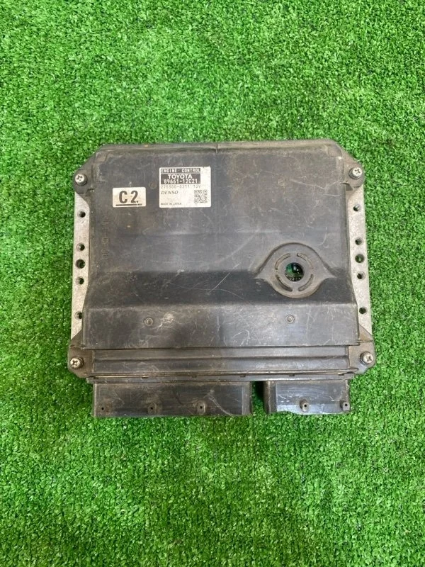 ЭБУ двигателя Toyota Corolla 8966112C21 E150