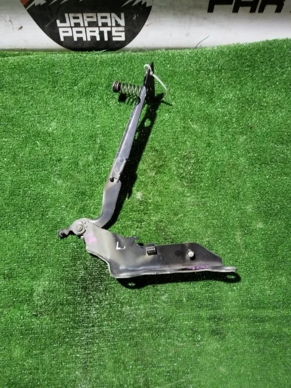 Петля капота Volvo XC90 30716882 XC90, передняя левая