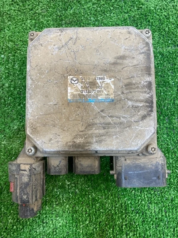 Блок управления рулевой рейкой Mazda 6 GS1D67880D GH