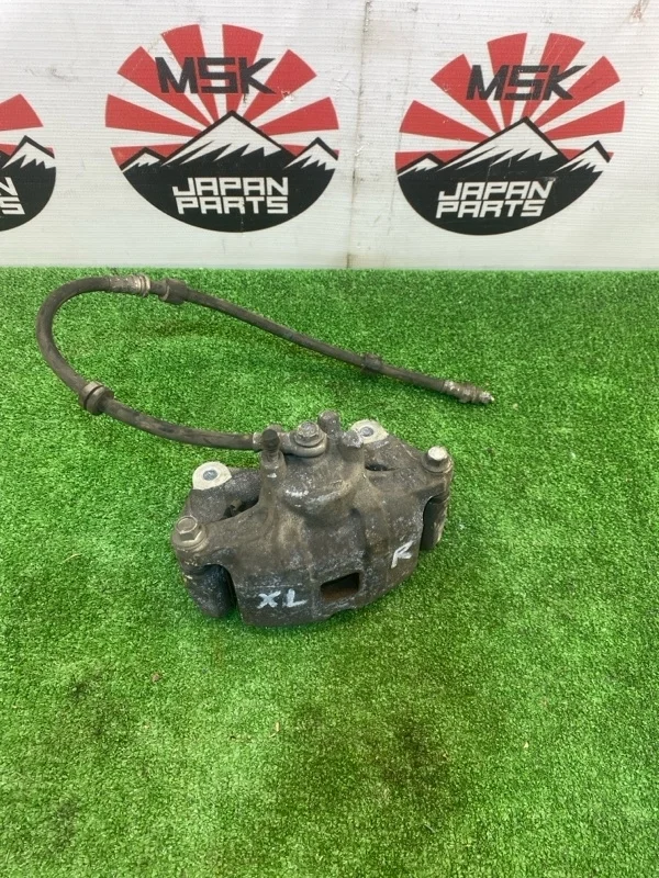 Тормозной суппорт Mitsubishi Outlander 4605A258 XL, передний правый