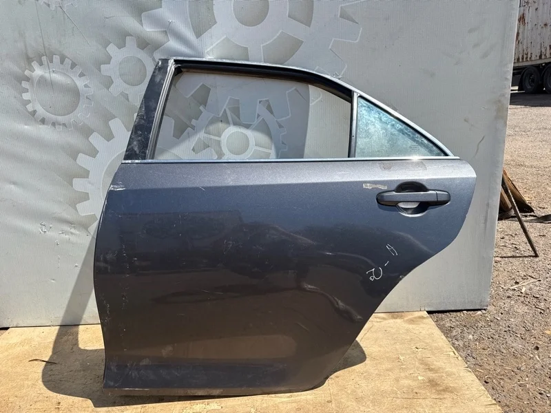 Дверь Toyota Camry 6700406260 50/55, задняя левая