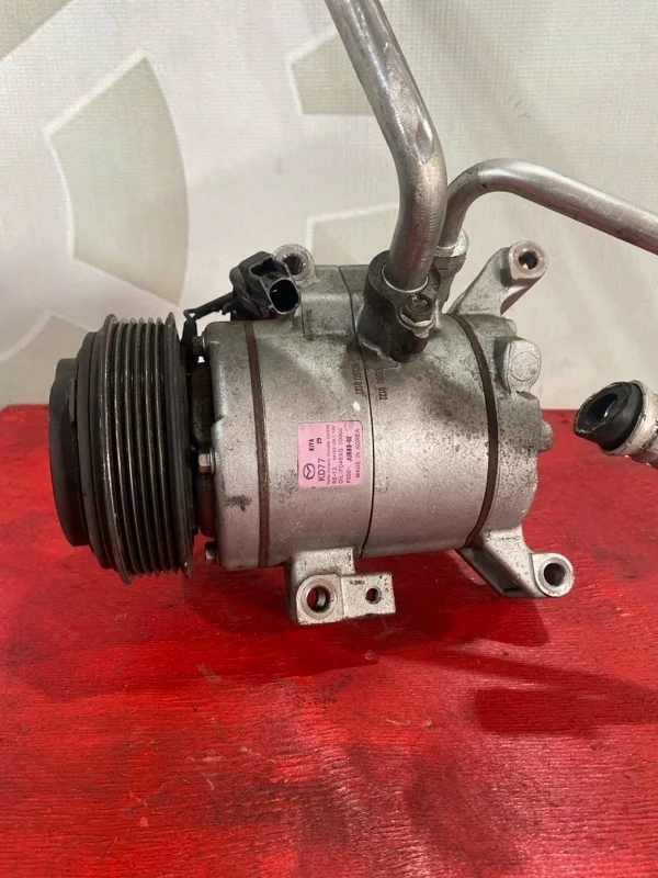 Компрессор кондиционера Mazda CX-5 KD4561450 KE 2.5