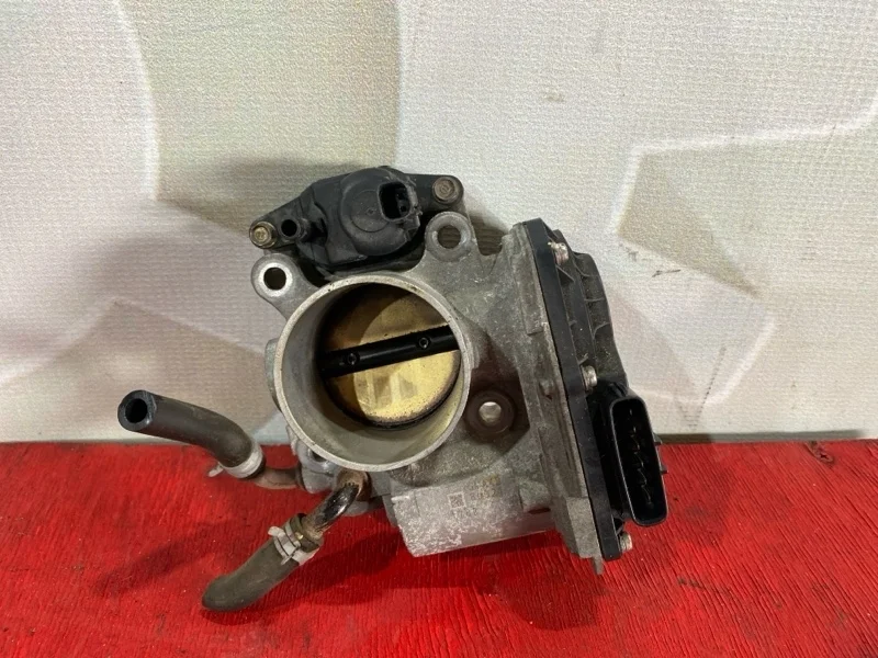 Дросельная заслонка Honda Civic 16400RNAA01 4D FD1 FD2 FD3 1.8