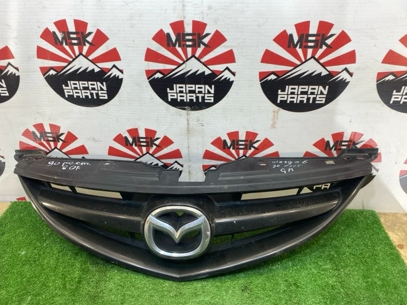 Решетка радиатора Mazda 6 GS1M50712 GH
