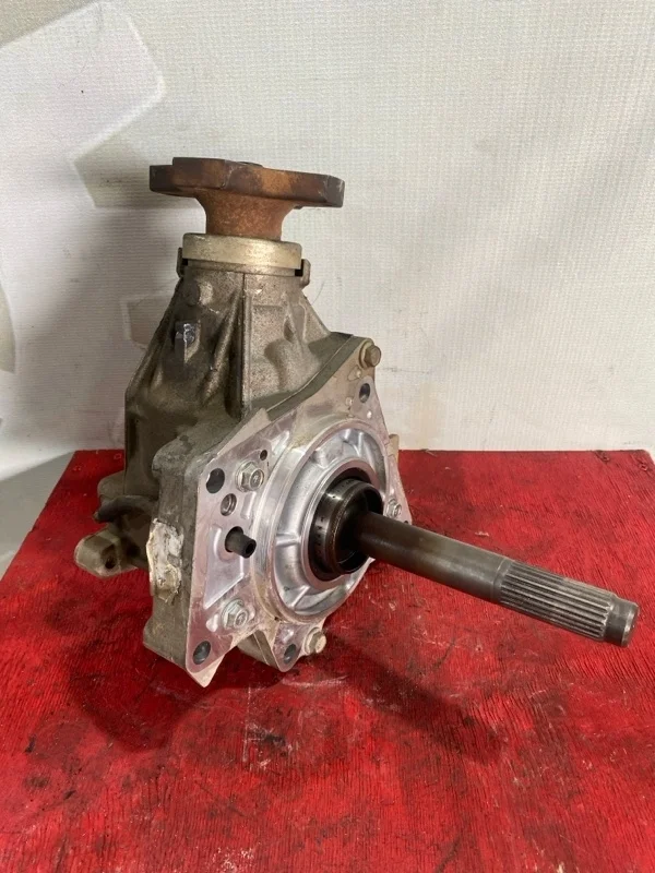 Раздатка Nissan X-Trail 33100EN10A T31 2.0