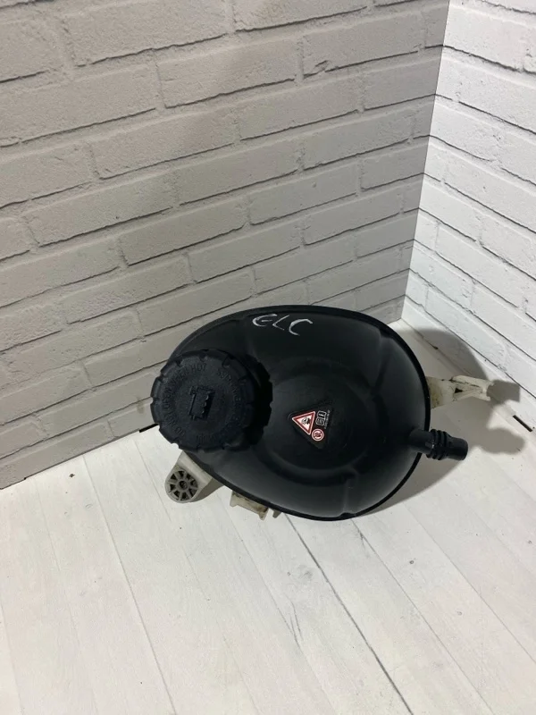 Бачок расширительный Mercedes-Benz GLC 43 AMG 2018 A2055000049 X253 276823