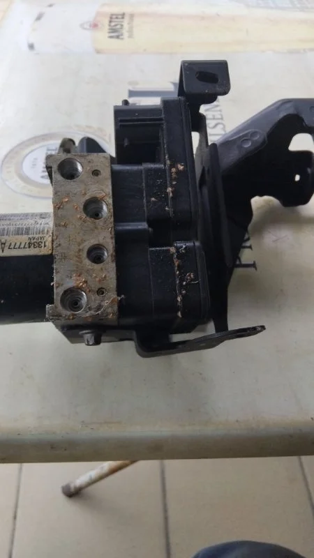 Блок abs Chevrolet Cruze 2010