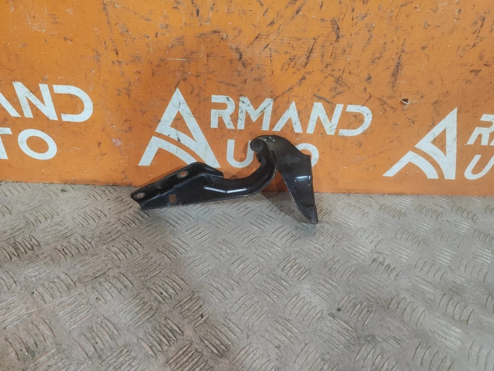 Петля капота Mitsubishi Outlander 2005-2013 XL