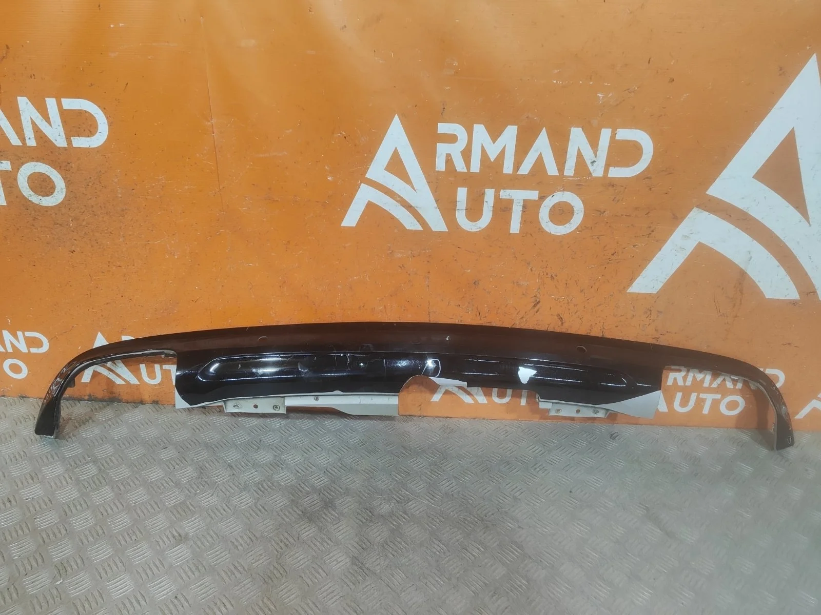 Накладка юбки бампера Volvo XC90 2014-нв