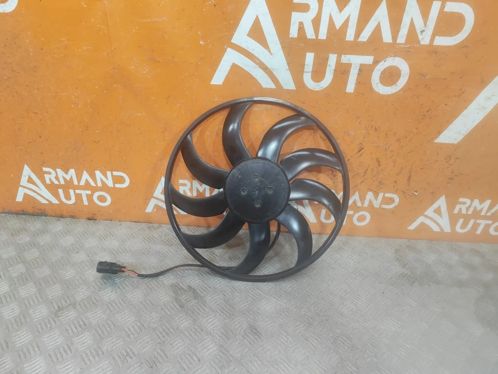 Вентилятор радиатора Hyundai Santa Fe 2018-нв 4 TM