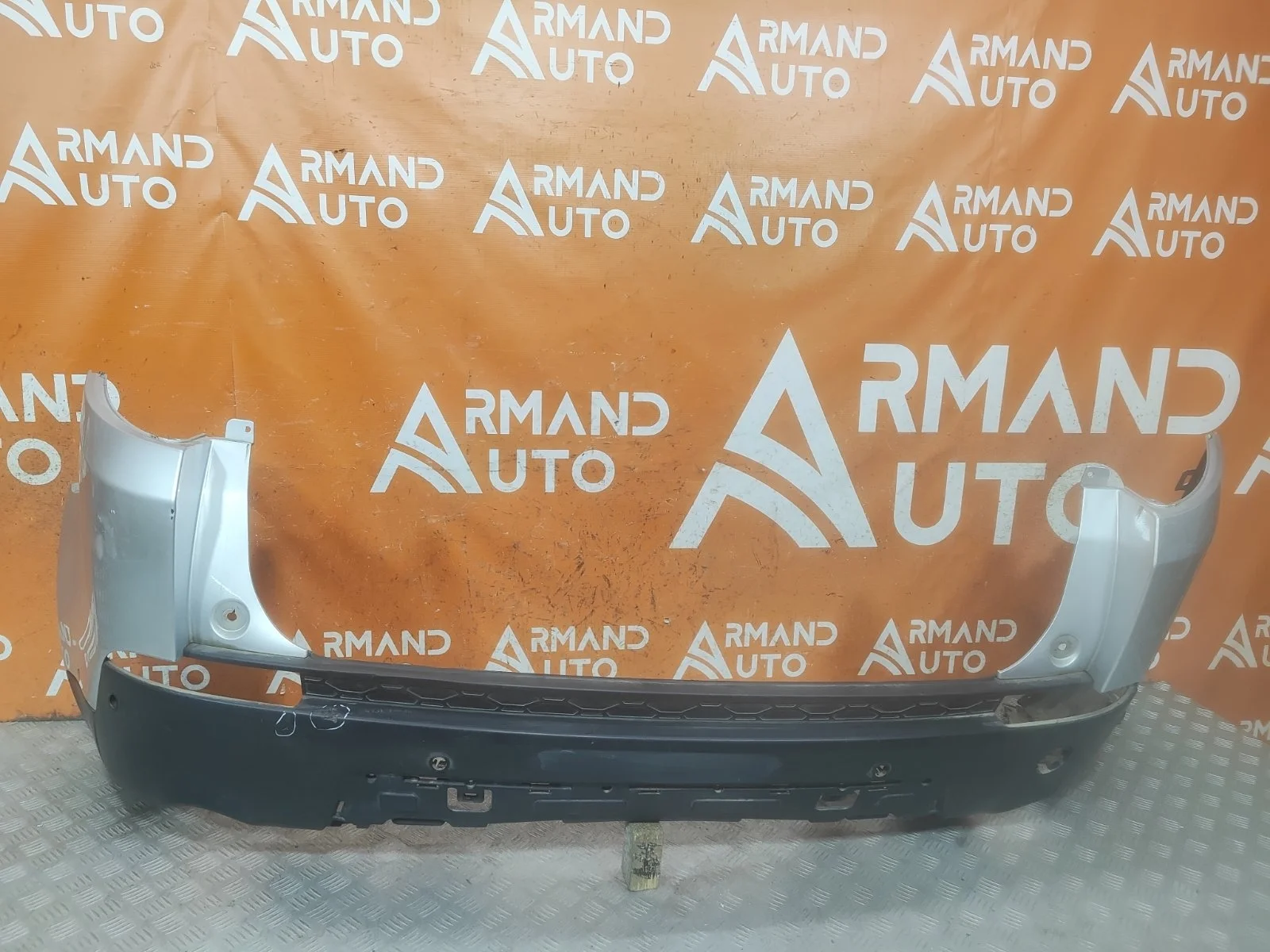 Бампер Land Rover Discovery Sport 2014-2019 L550