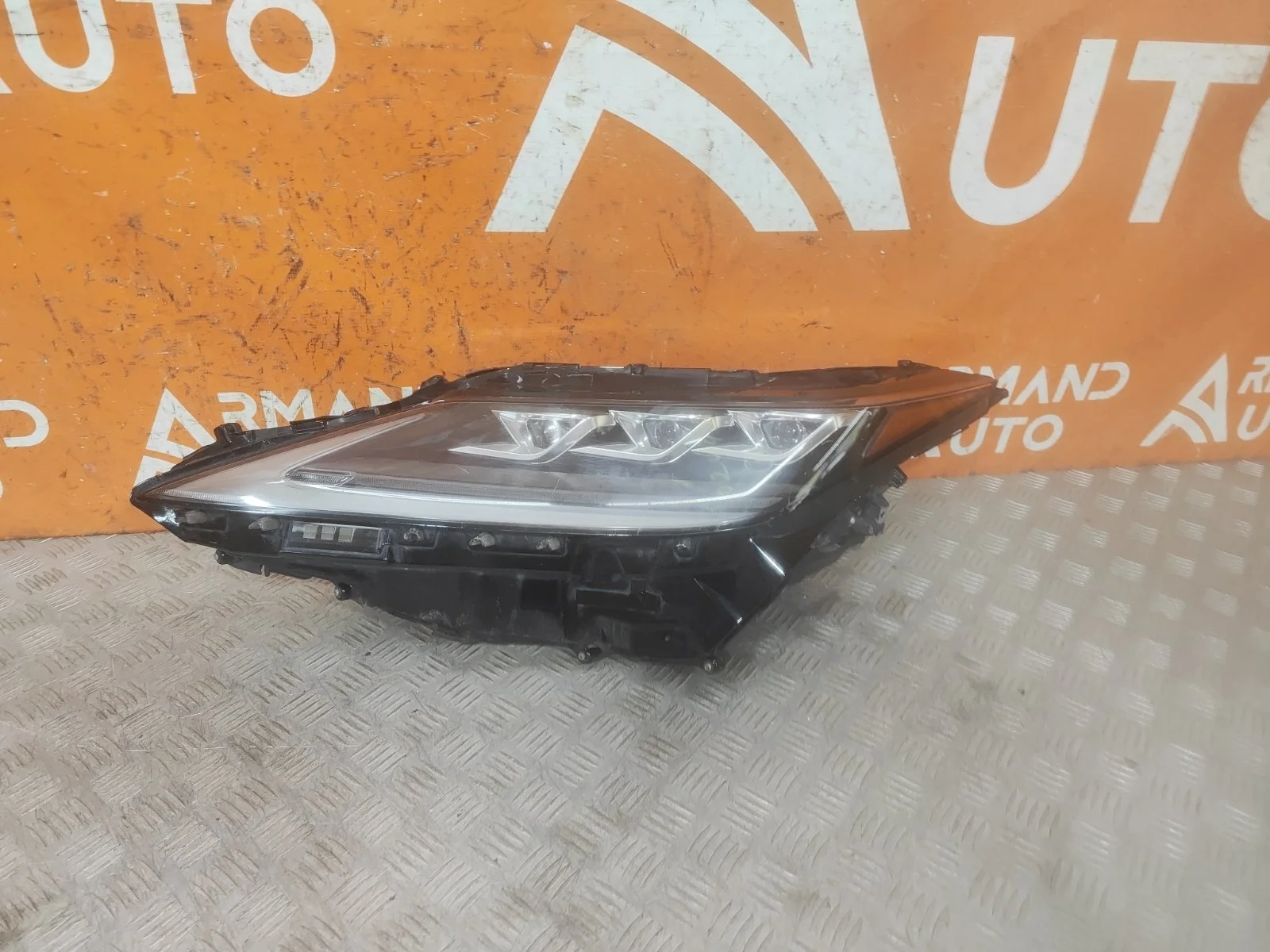 Фара Lexus RX 2019-нв 4