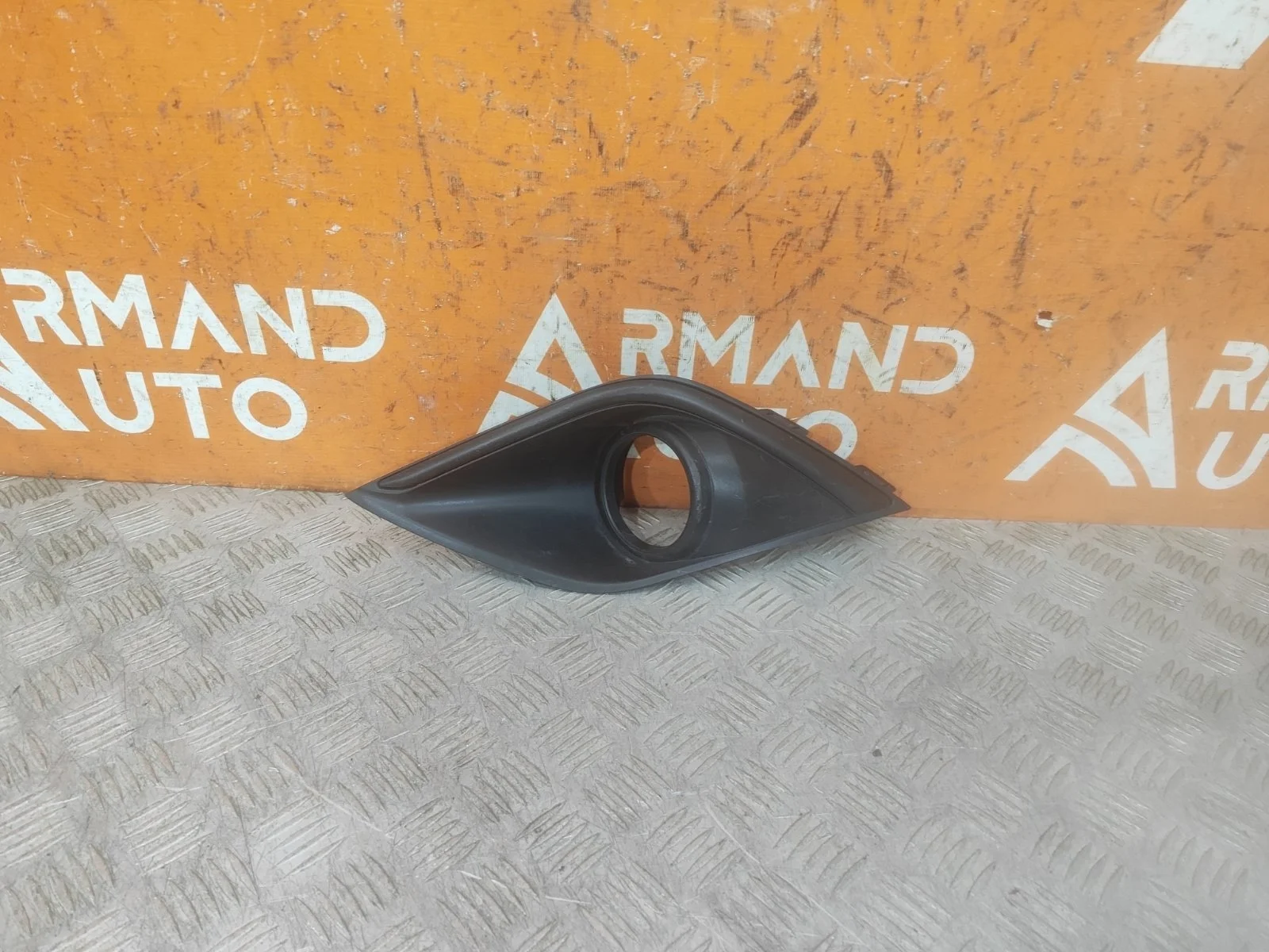 Окантовка птф Mitsubishi Outlander 2018-нв 3