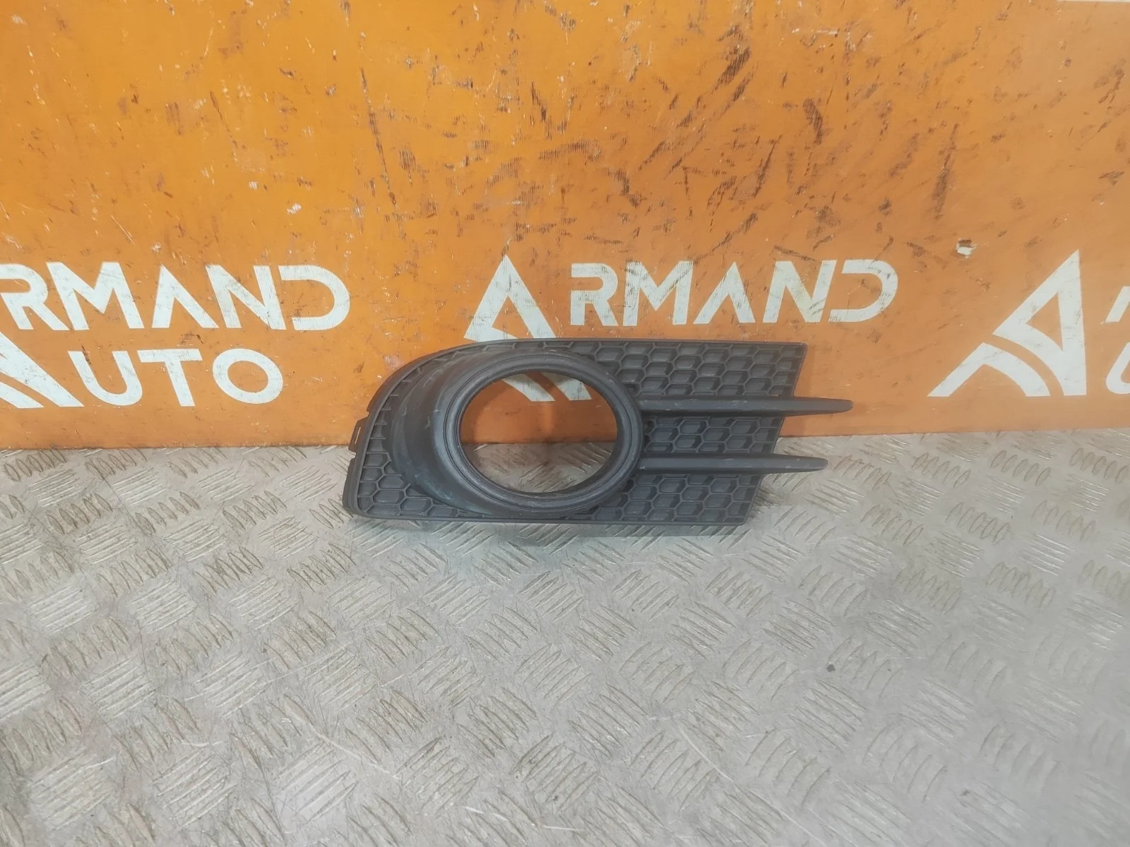 Окантовка птф Volkswagen Tiguan 2011-2018