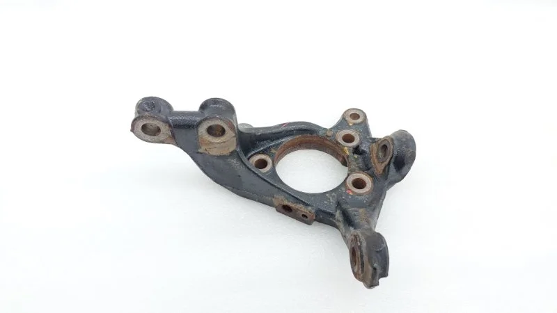 Кулак поворотный Toyota Corolla 2019 E210