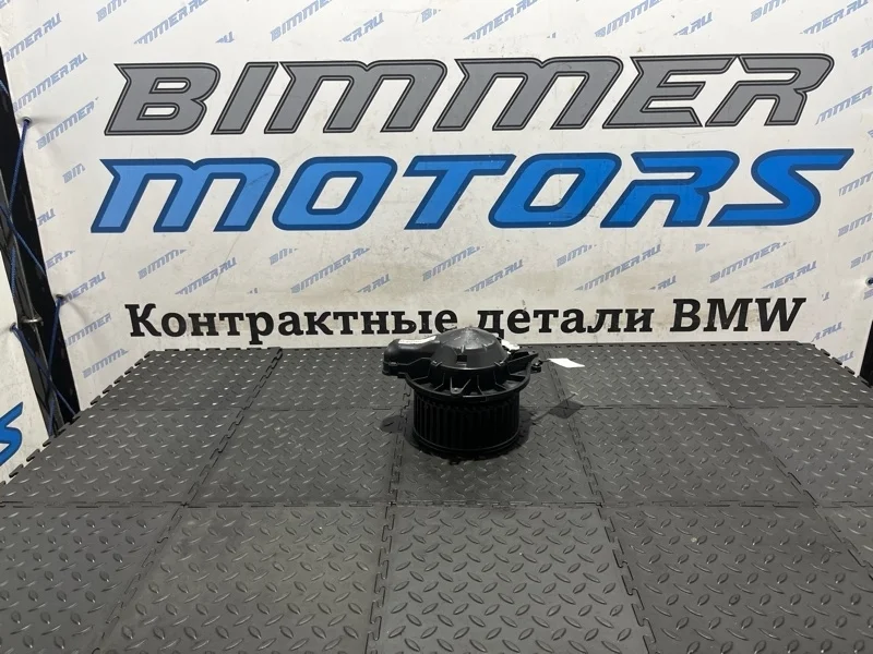 Моторчик печки Bmw 1 64119350395 F20 N47D16A