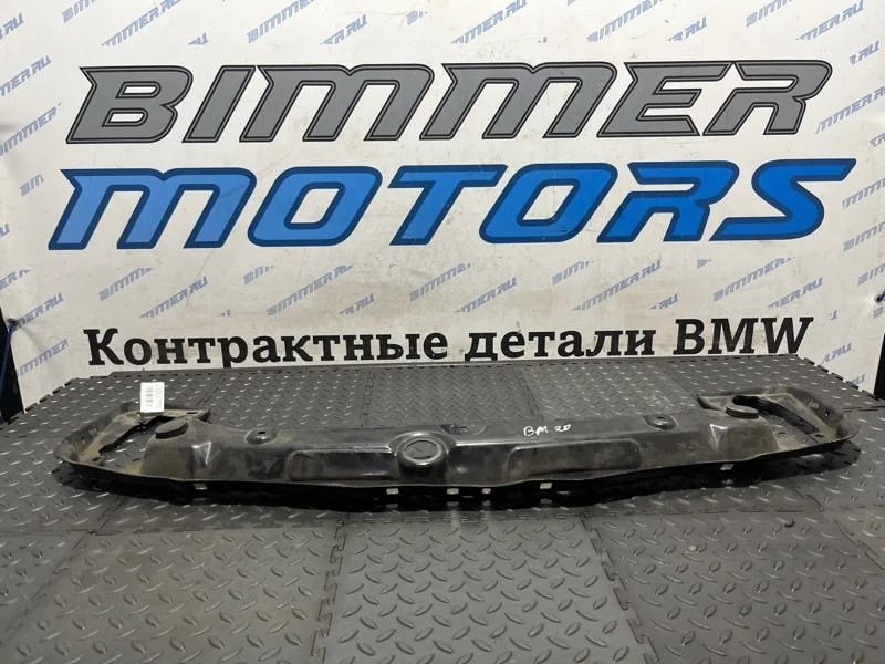 Верхняя планка телевизора Bmw М235I 51647245786 F22 N55B30A, передняя