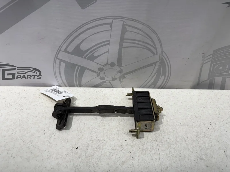 Ограничитель передней двери Mercedes-benz CLS 2005 W219