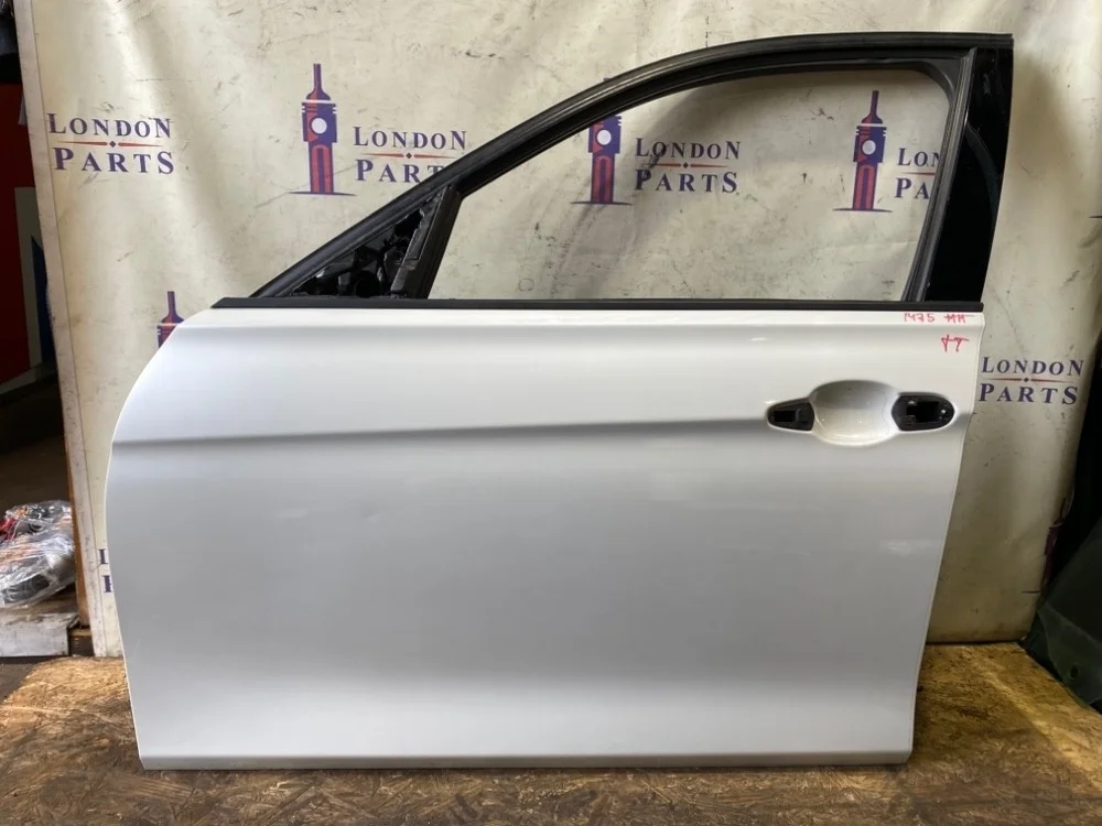 Дверь BMW F31