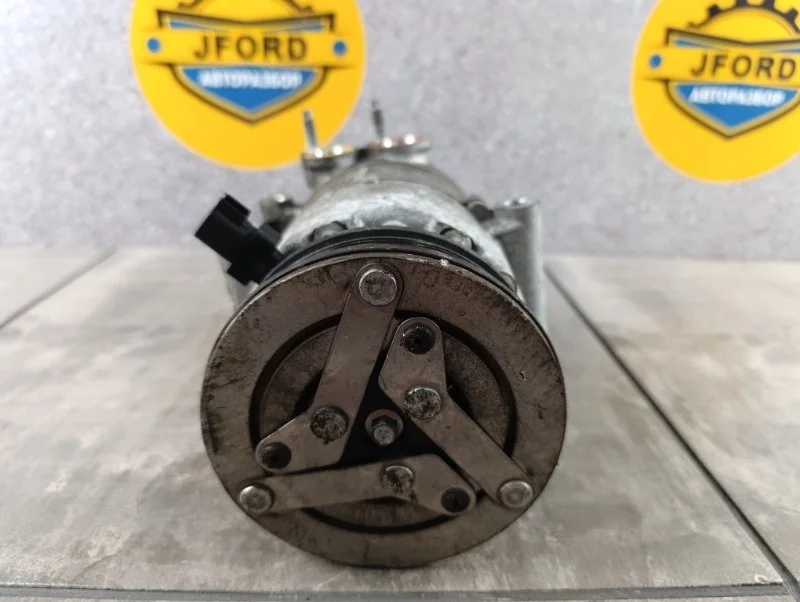 Компрессор кондиционера Volvo S60 2013