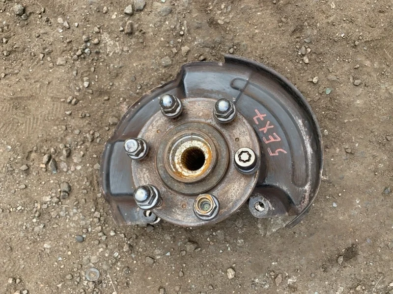 Ступица передняя Mitsubishi L200 (2006-2015) 2006 MR992374 ПИКАП 2.5 D 4D56