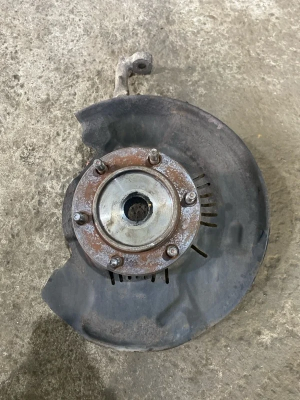 Кулак поворотный правый Toyota Land Cruiser Prado 150 (2009-2023) 2013 4321160200 ВНЕДОРОЖНИК 3.0 D 1KDFTV