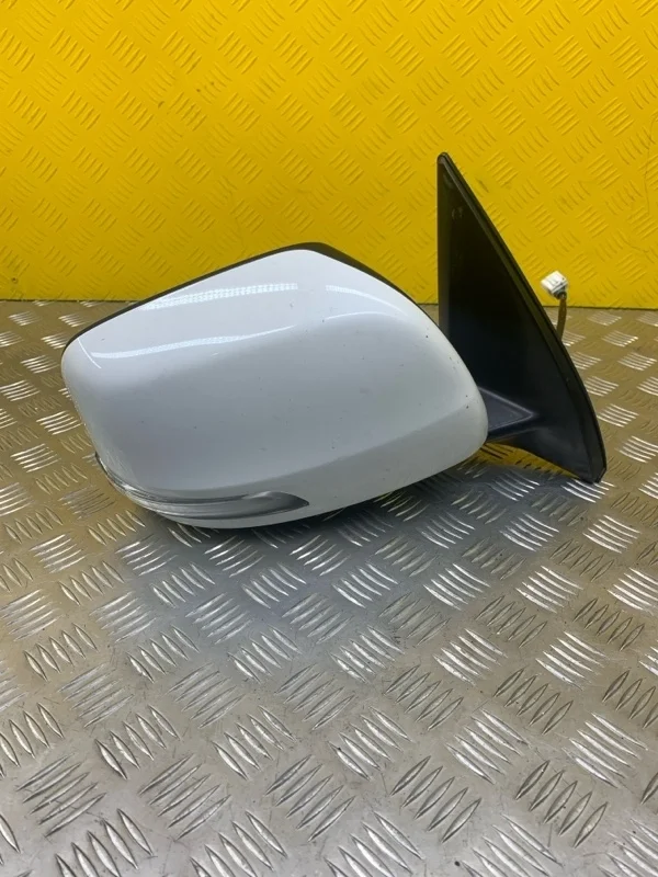 Зеркало наружное правое Toyota Land Cruiser Prado 150 (2009-2023) 2013 8791060M50 ВНЕДОРОЖНИК 3.0 D 1KDFTV