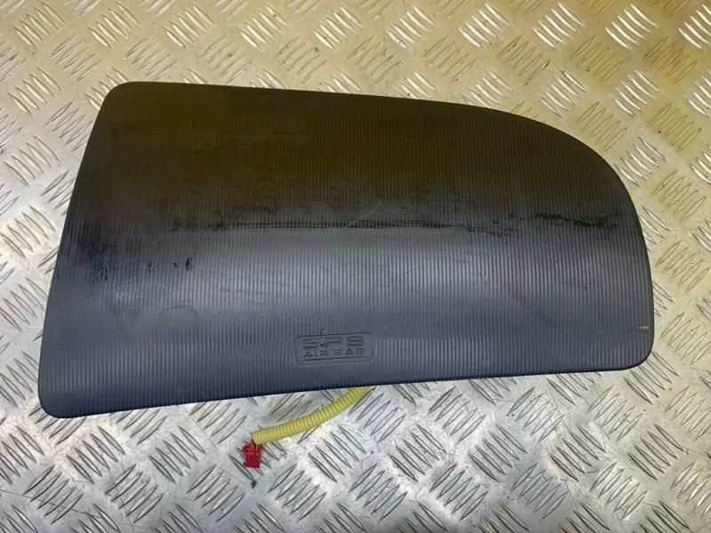 Подушка безопасности пассажирская (в торпедо) Mitsubishi L200 (2006-2015) 2006 MN123966XA ПИКАП 2.5 D 4D56