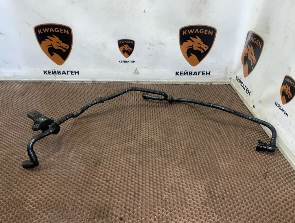 Трубка вакуумная Audi A3 2011 8P