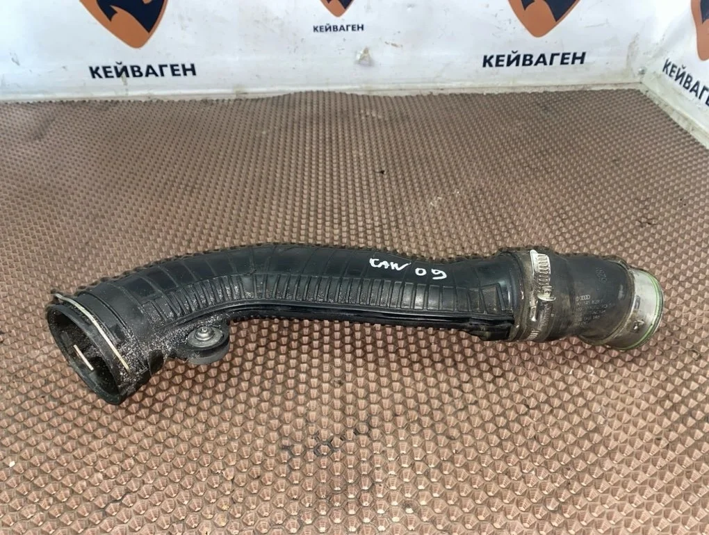 Патрубок интеркулера Volkswagen Tiguan 2009 5N