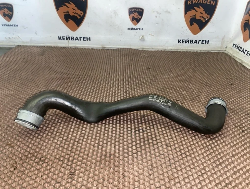 Патрубок системы охлаждения Mercedes-Benz -Class 2013 W212