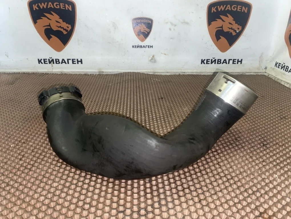 Патрубок интеркулера Mercedes-Benz -Class 2014 W212