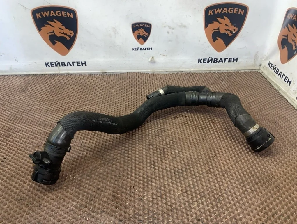 Патрубок системы охлаждения Audi A4 2009 B8