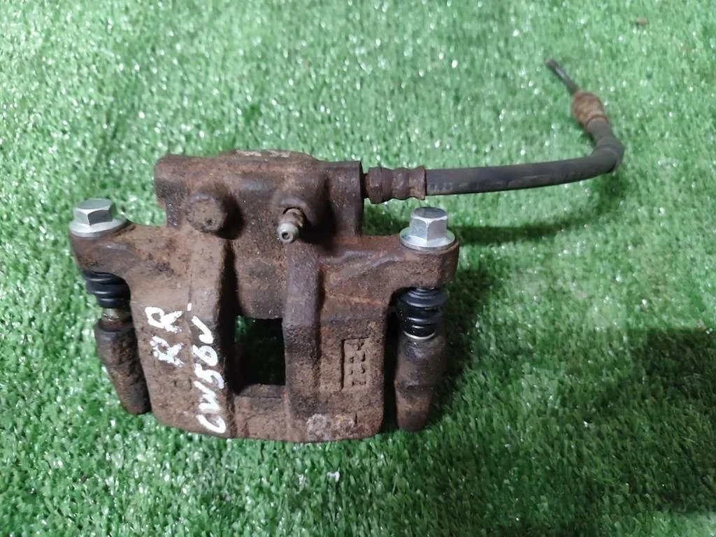 Б.у. суппорт MITSUBISHI OUTLANDER XL CW5W MITSUBISHI OUTLANDER XL CW5W