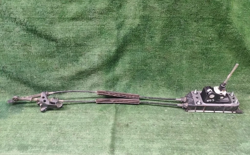 Б.у. селектор кпп SKODA RAPID SKODA RAPID