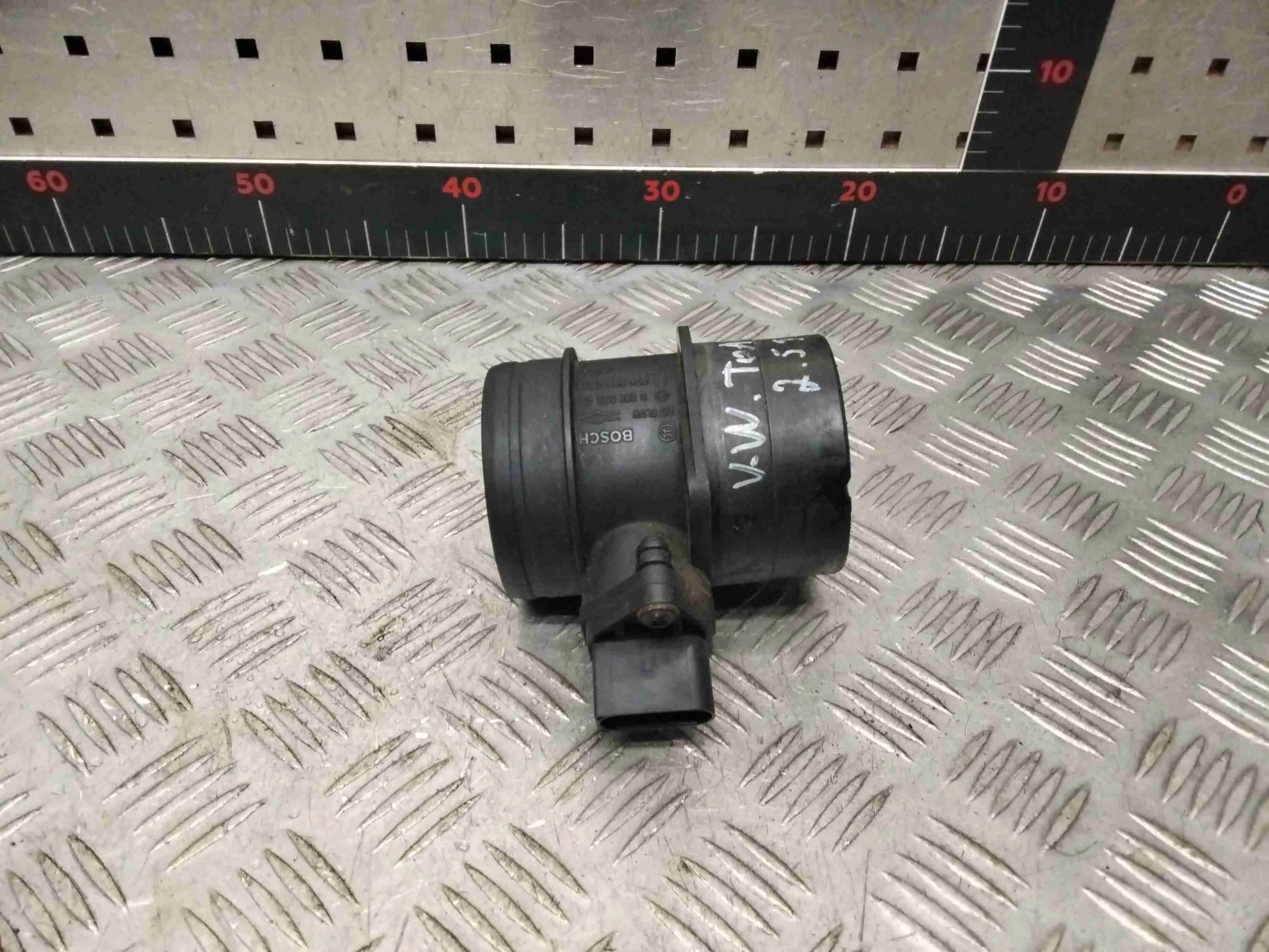 Расходомер воздуха Volkswagen Touareg Touareg I (7L) 2002-2006 2005 2,5 Дизель АКПП Внедорожник.