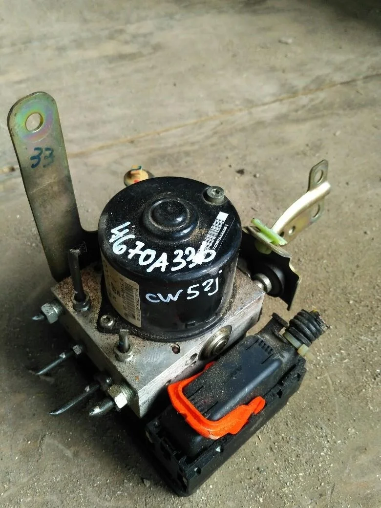 Б.у. блок abs MITSUBISHI OUTLANDER XL CW5W MITSUBISHI OUTLANDER XL CW5W