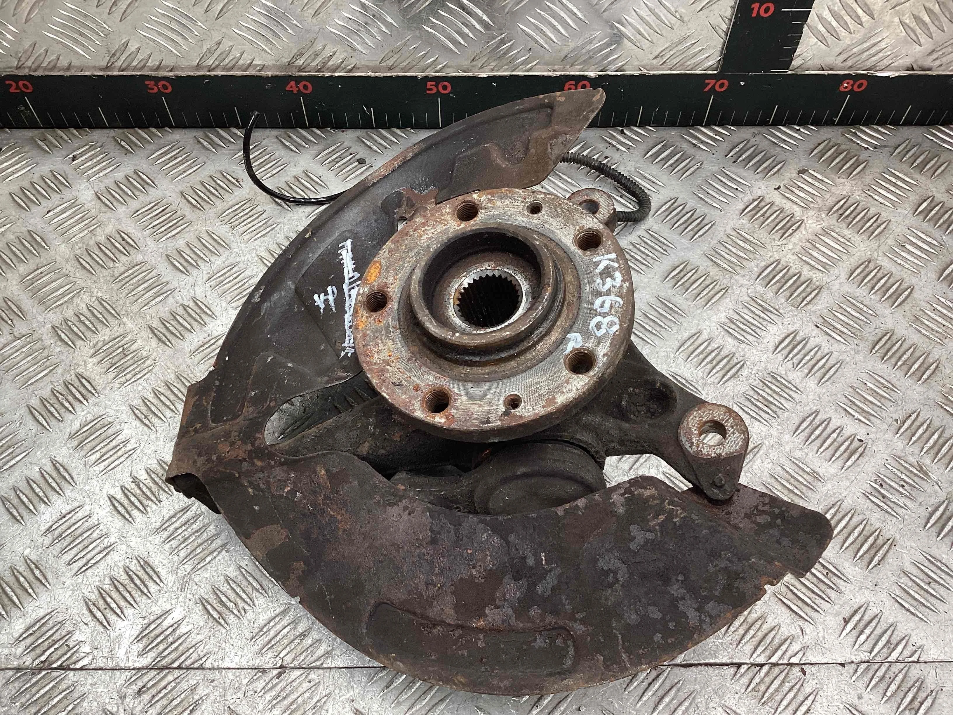 Ступица передняя правая Peugeot 407 407 2004-2010 2006 2,0 Дизель МКПП 5ст. Седан.