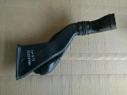 Б.у. воздухозаборник MITSUBISHI OUTLANDER XL CW5W MITSUBISHI OUTLANDER XL CW5W