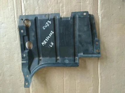 Б.у. пыльник двигателя MITSUBISHI AIRTREK CU2W MITSUBISHI AIRTREK CU2W