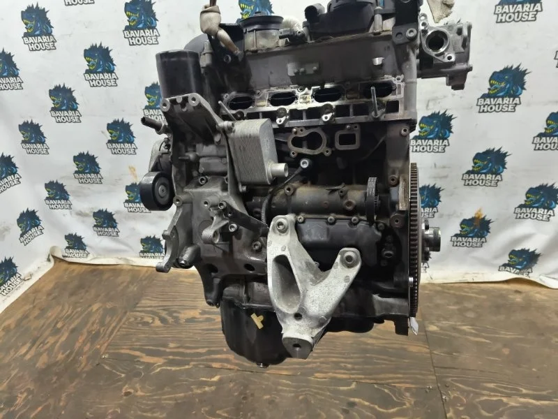 Двигатель Audi A5 2010 06H100033D 8T CDN