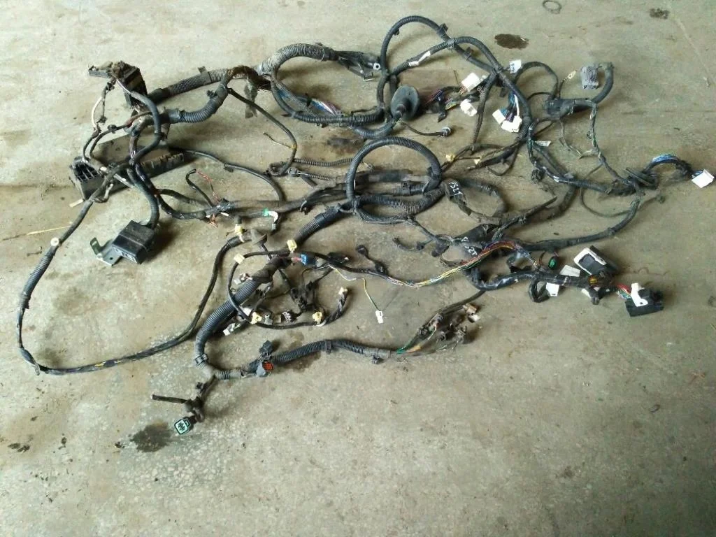 Б.у. электропроводка подкапотная MITSUBISHI PAJERO SPORT KH4W MITSUBISHI PAJERO SPORT KH4W