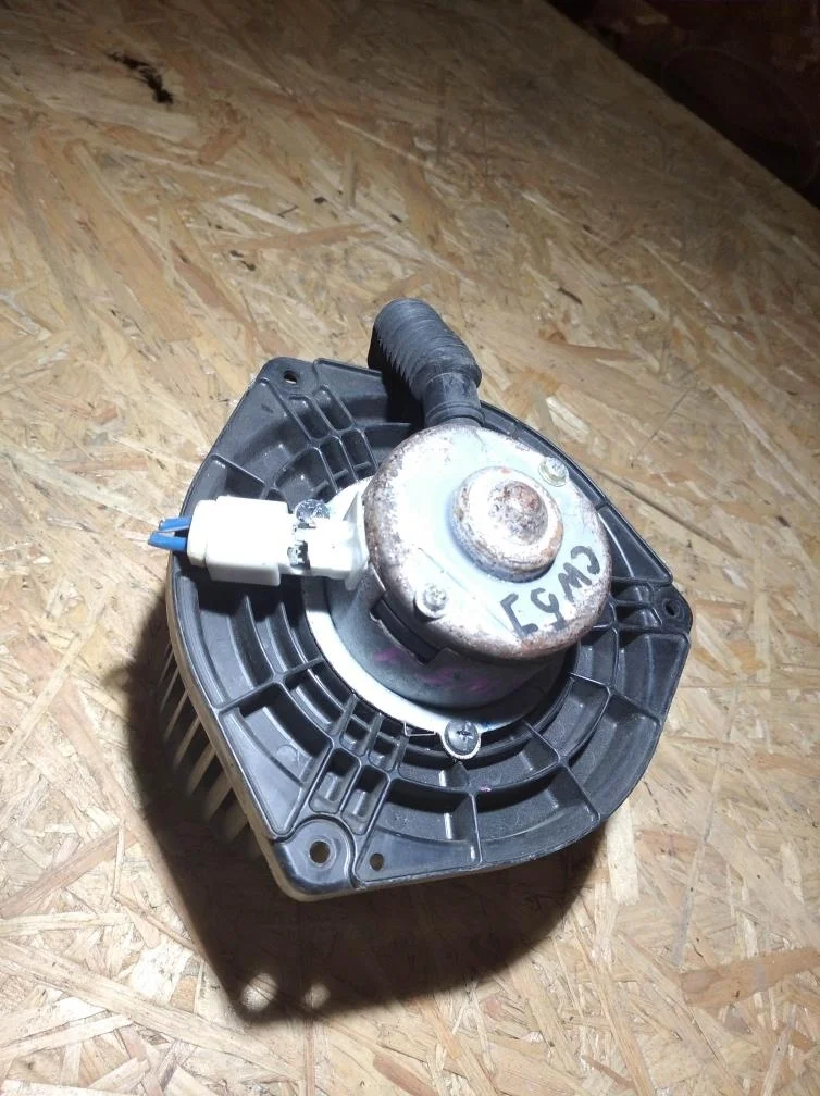 Б.у. мотор печки MITSUBISHI OUTLANDER XL CW5W MITSUBISHI OUTLANDER XL CW5W