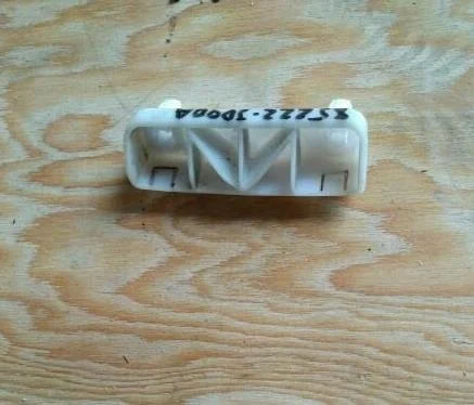 Б.у. крепление бампера зад NISSAN QASHQAI J10 NISSAN QASHQAI J10